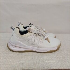 CLOVE Shoes Womens 7 White Core Comfort Slip on Sneaker Nursing Workwear